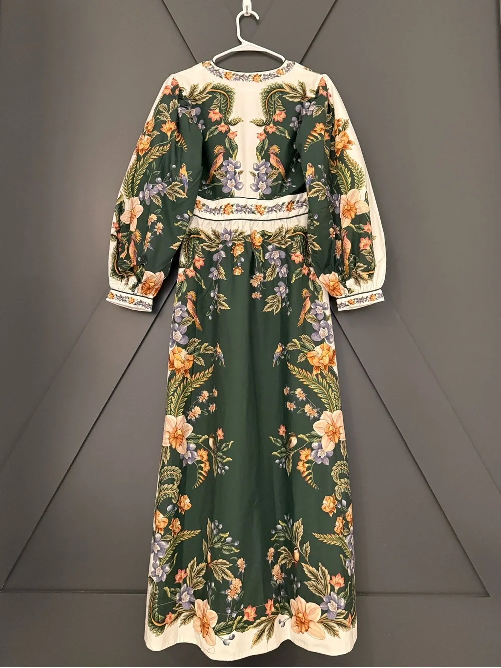 FARM Rio Green White Nature V-Neck Buttoned Floral Maxi Dress - Picture 9 of 10
